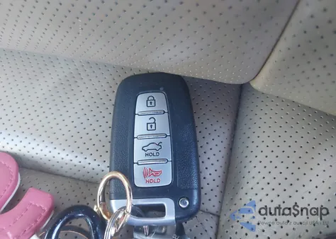 2012 Hyundai Genesis 3.8 from USA, damaged, VIN KMHGC4DD5CU185147